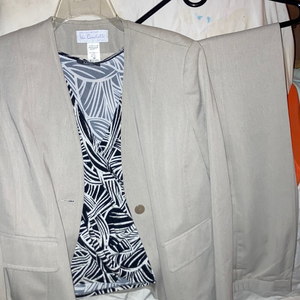 Ladies pant suit set, Via Condotti